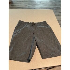 Under Armour Men's Loose Fit HeatGear Golf Shorts Size 34 Gray‎ Performance